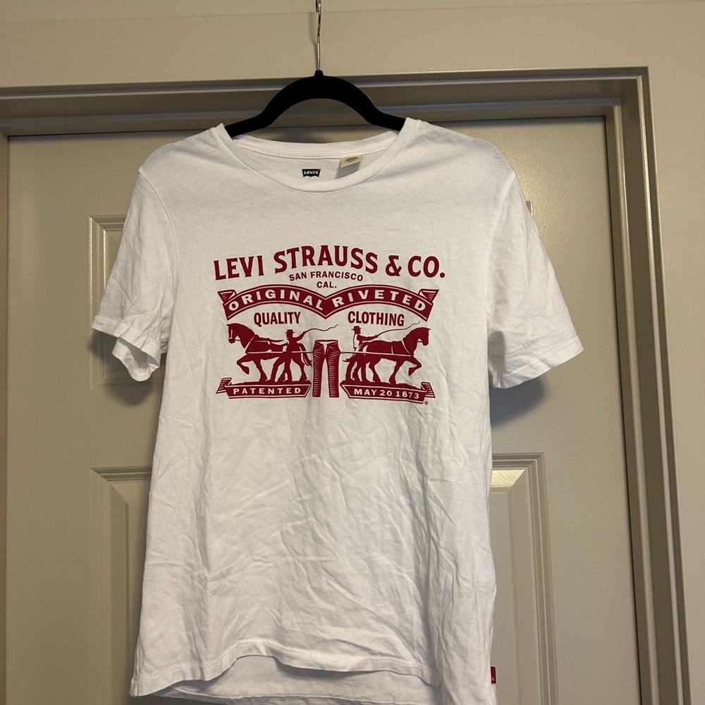 Levi's White Tee with Black Label